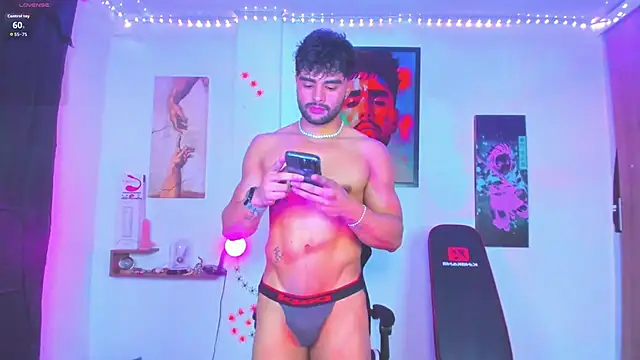 JordanRossie online show from October 2025 12:11:02 AM