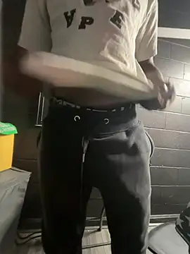 nymphoandthebeast69 online show from February 2026 05:11:01 PM