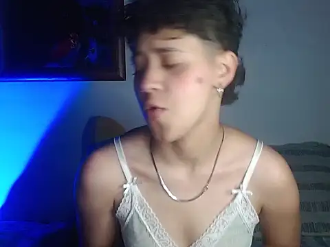 Jade Rayden online show from February 2026 03:32:01 AM