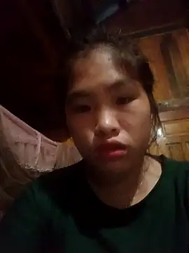 Luyen004 online show from September 2025 11:14:01 AM