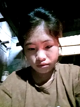 Luyen004 online show from May 2026 10:48:01 PM
