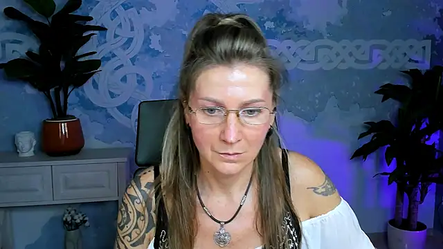 Snapshot of UmaSpace chatting on September 2025 01:57:02 PM UmaSpace online show from September 2025 01:57:02 PM