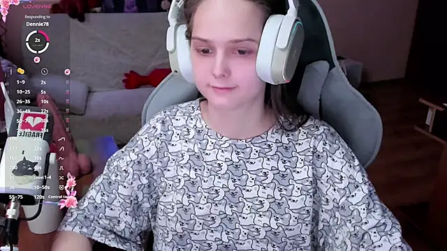 SharybbFace online show from February 2026 02:06:01 PM