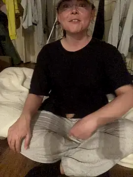 Mia Winters online show from December 2025 08:57:02 PM