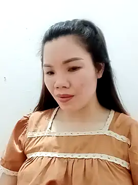 Nyla-a online show from October 2025 02:27:01 PM