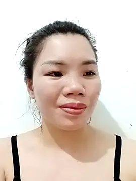 Nyla-a online show from October 2025 10:43:02 PM