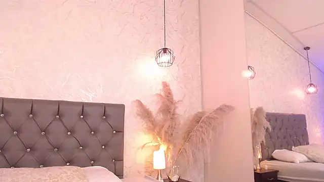 Sabriinaa Foxx online show from April 2026 01:16:01 PM