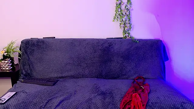 Snapshot of Sabriinaa_Foxx chatting on May 2026 04:05:02 PM Sabriinaa Foxx online show from May 2026 04:05:02 PM