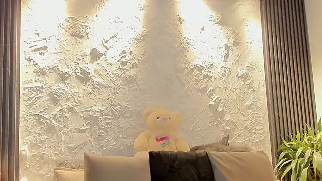 joselin rouse online show from February 2026 12:27:01 PM