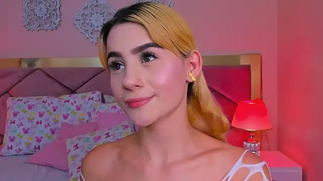 ChloeLaurentt online show from March 2026 08:37:02 PM