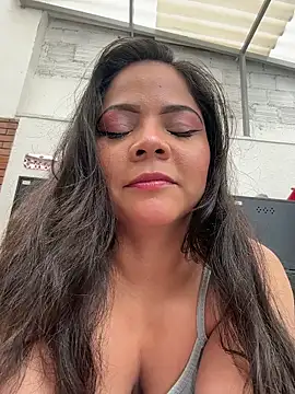 ROUSE SINCLAIR online show from February 2026 06:59:02 PM