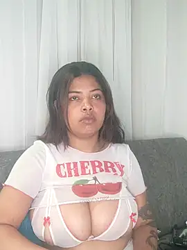 Snapshot of NyxTits chatting on May 2026 01:36:02 AM NyxTits online show from May 2026 01:36:02 AM