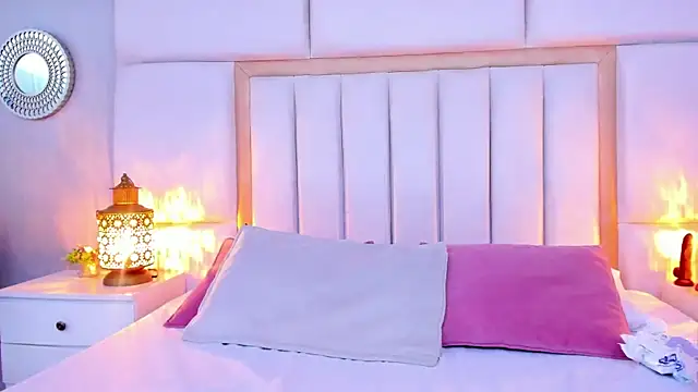 LaylaaDoll online show from March 2026 01:33:01 PM