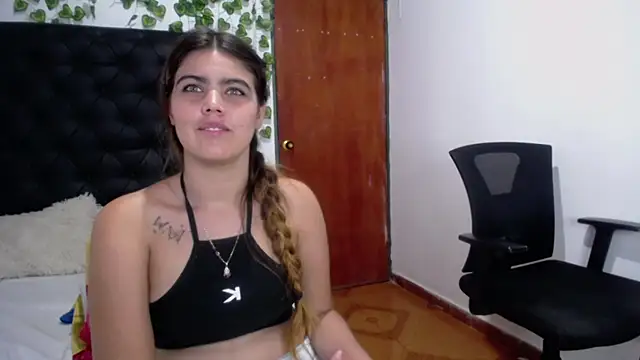 isabel 09 online show from November 2025 03:12:01 PM