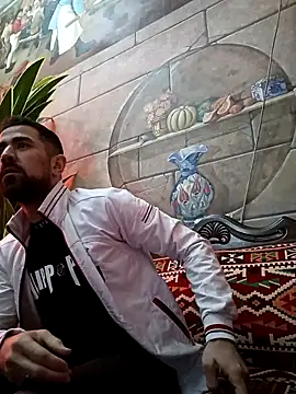 Snapshot of HAMADA__11 chatting on December 2025 01:07:01 PM HAMADA 11 online show from December 2025 01:07:01 PM