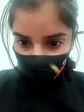 Aaisha-16 online show from November 2025 01:50:01 AM