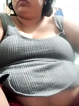 Mmm143 online show from February 2026 06:46:01 PM