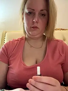 Piccolamonella29 online show from November 2025 10:54:01 AM