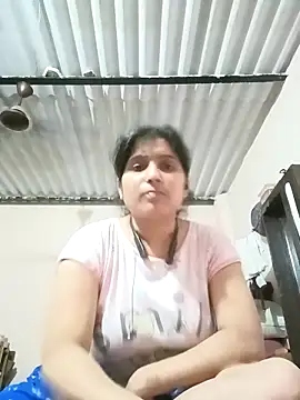 Snapshot of aliya-jaan71 chatting on May 2026 03:06:02 PM aliya-jaan71 online show from May 2026 03:06:02 PM