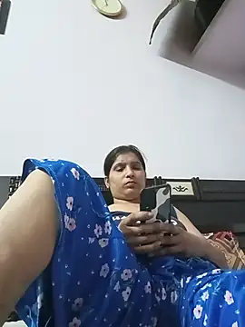 aliya-jaan71 online show from July 2026 06:03:01 PM
