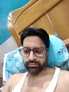mohsin99272 online show from October 2025 05:23:02 PM