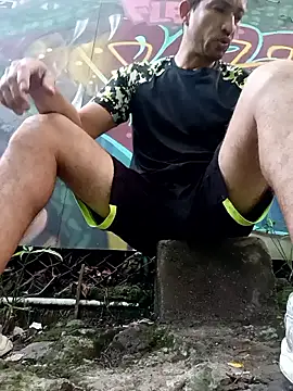 zamir adam online show from October 2025 11:11:01 AM