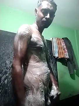 mdNajmus69 online show from April 2026 04:28:02 PM