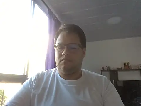 Alpha-Bear online show from October 2025 08:06:02 PM