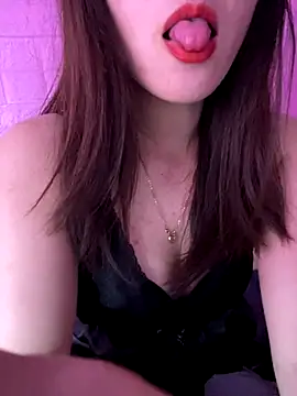 Moon pusy online show from November 2025 01:10:01 PM