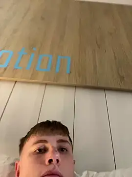 Snapshot of Sammyboy2211 chatting on October 2025 03:31:02 PM Sammyboy2211 online show from October 2025 03:31:02 PM