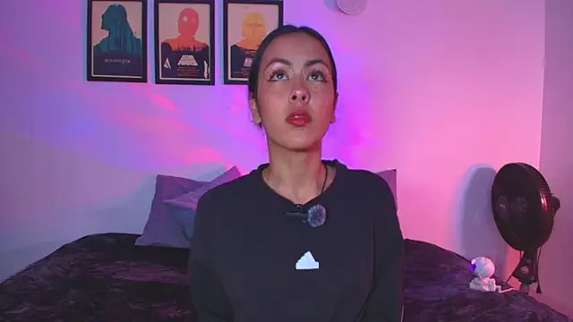Susy spark online show from May 2026 01:22:02 AM