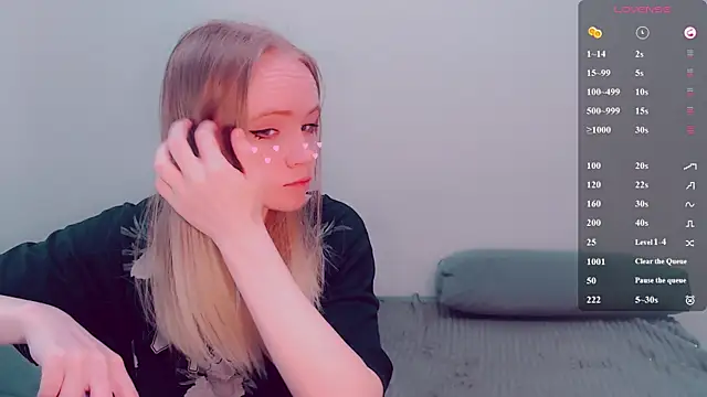 Snapshot of AliceNya_cute chatting on April 2026 05:16:02 AM AliceNya cute online show from April 2026 05:16:02 AM