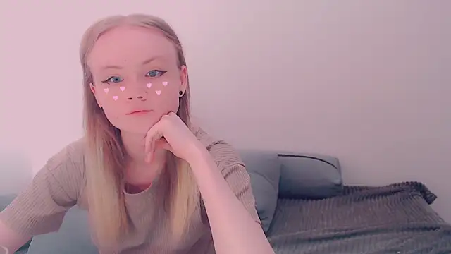 Snapshot of AliceNya_cute chatting on June 2026 05:11:01 AM AliceNya cute online show from June 2026 05:11:01 AM