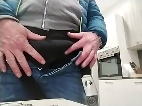 Francy36 online show from March 2026 09:21:02 PM