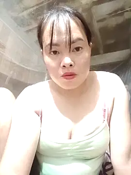 emilyzz online show from October 2025 12:55:01 AM