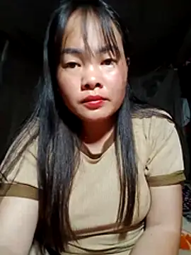 emilyzz online show from February 2026 01:29:02 PM