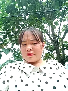 emilyzz online show from March 2026 06:38:02 AM