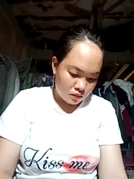 emilyzz online show from April 2026 01:11:02 AM