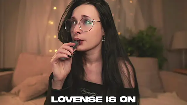 DarcyAspacio online show from February 2026 11:48:01 AM