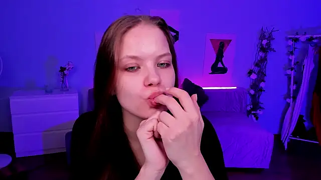 BetsyKiss online show from April 2026 05:09:02 PM