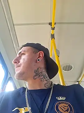 Bottz777 online show from November 2025 03:56:02 PM