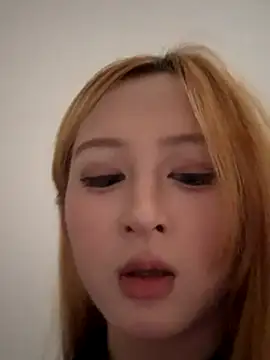 Snapshot of yuki_june chatting on September 2025 07:10:02 AM yuki june online show from September 2025 07:10:02 AM
