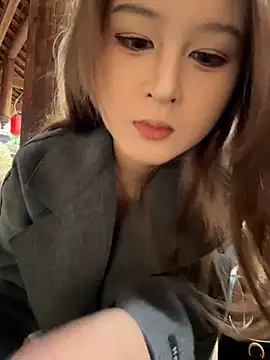 yuki june online show from February 2026 08:40:01 AM