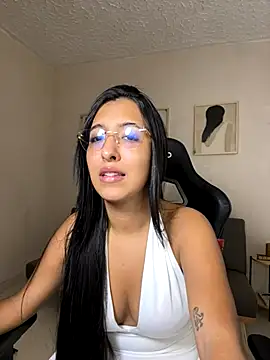 Snapshot of Valerygomez02 chatting on October 2025 07:16:01 PM Valerygomez02 online show from October 2025 07:16:01 PM