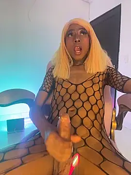 Mara royal online show from February 2026 09:33:02 PM