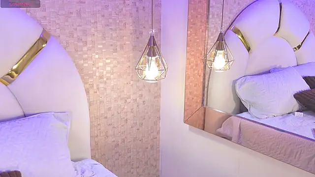 paulina cano online show from October 2025 07:14:02 PM