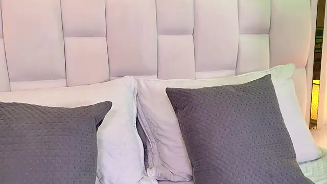 paulina cano online show from January 2026 07:06:02 PM