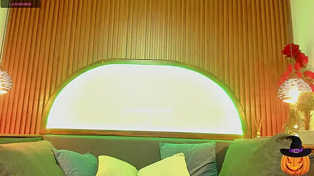 JacobDraven online show from October 2025 02:48:01 AM