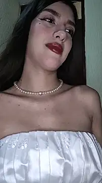 Emily-hottson online show from January 2026 07:13:01 AM