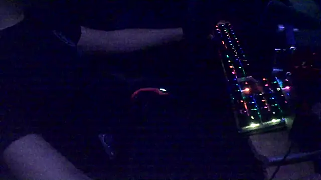 xderox318 online show from October 2025 09:59:02 PM